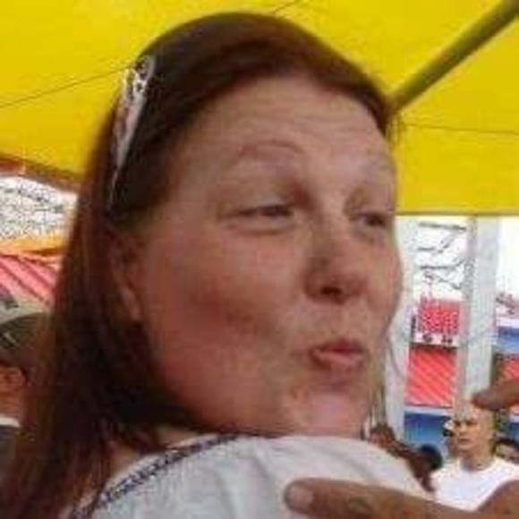 Meet your Posher, Joanna - Picture 1 of 1